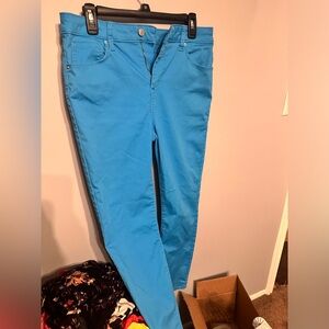 Zenana Turquoise Blue Jeans L